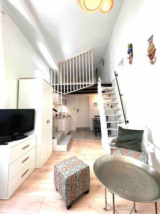 Jolie Mini Maison Lovely Tiny House Vitry-sur-Seine Exteriér fotografie