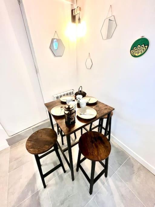 Jolie Mini Maison Lovely Tiny House Vitry-sur-Seine Exteriér fotografie